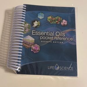 Essential Oils Picket Reference